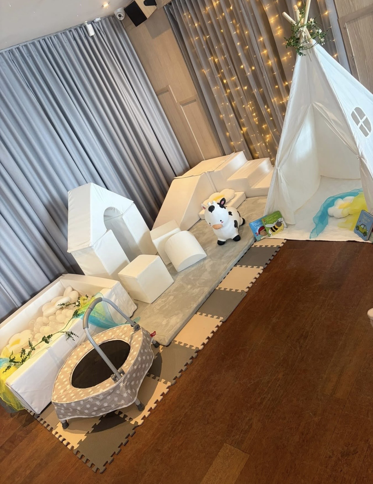 Party gallery photo 2